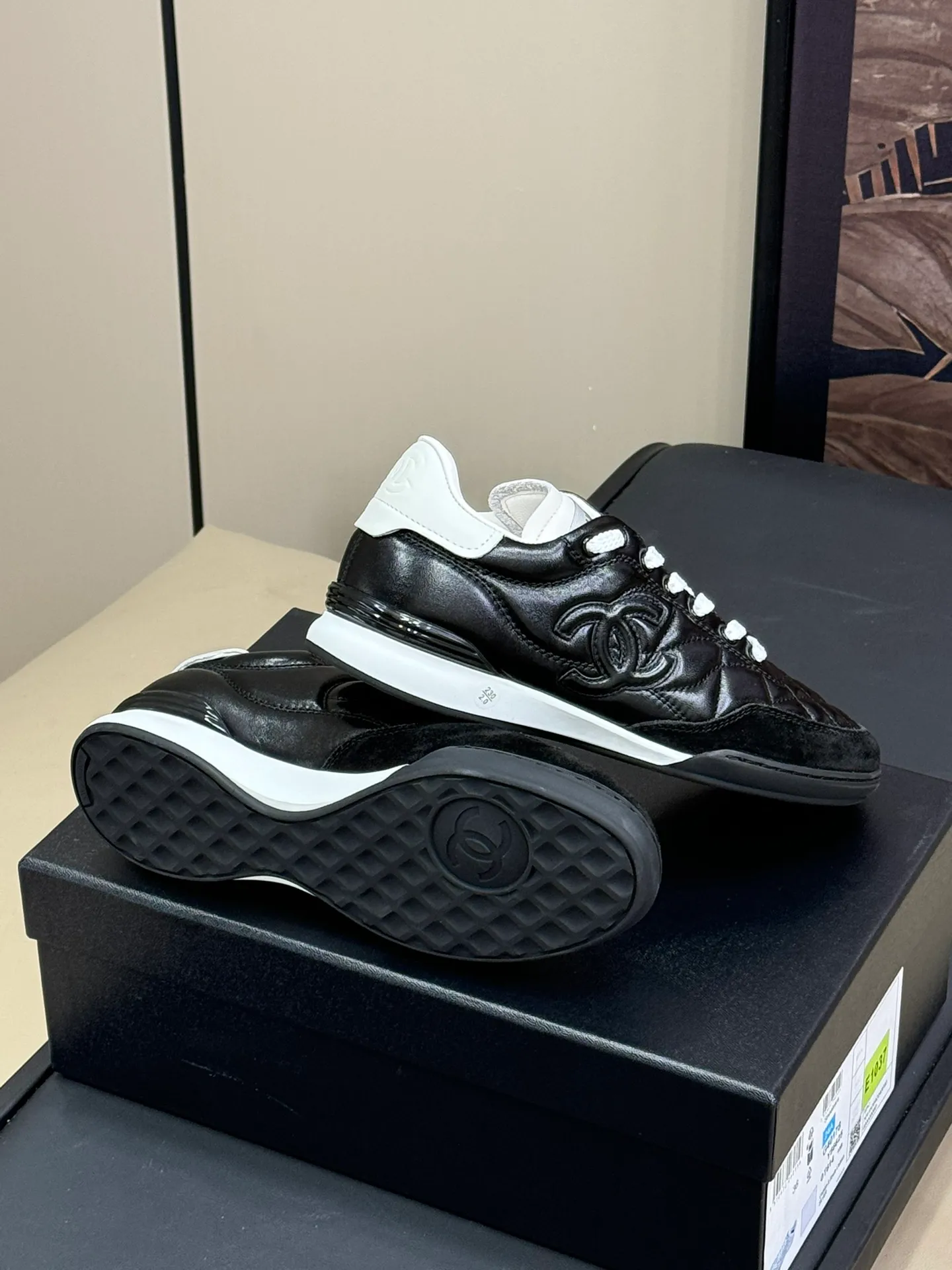 👟👟Ex-factory price 520👟👟 Women's shoes factory women's shoes women's clothing women's shoes women's clothing chanel 24b top sneakers new products 24 autumn and winter top sneakers, third generation top sneakers made of lambskin material, classic rhombus elements, extremely easy to wear, full of fashionability 💯high-quality goods size 35-41